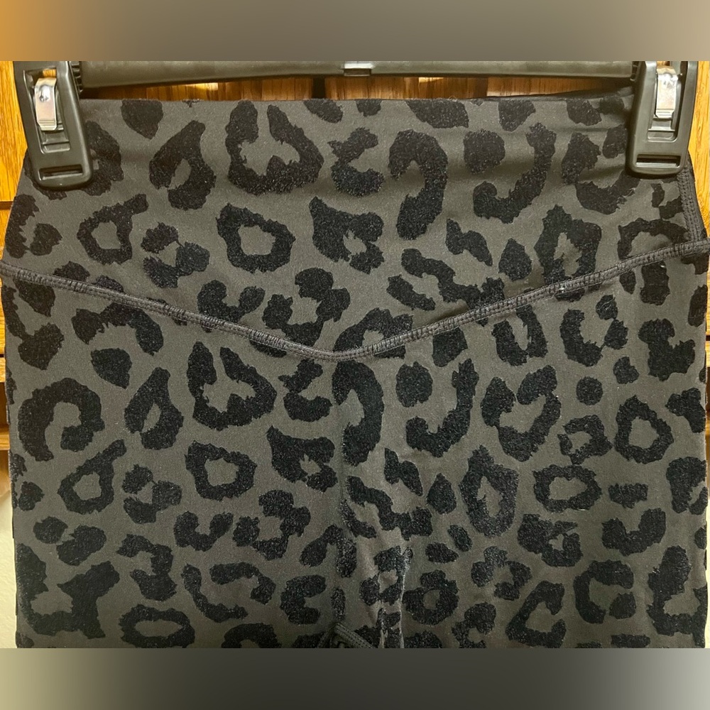 Balance Athletica Black Leopard Print Leggings EUC! - Picture 5 of 15